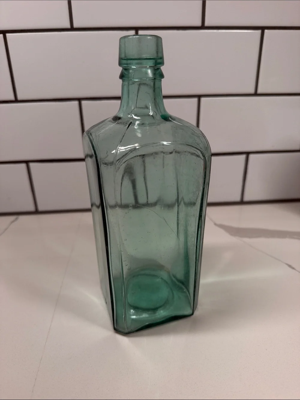 Vintage-Style Green Glass Bottle Decanter - Home Dining
